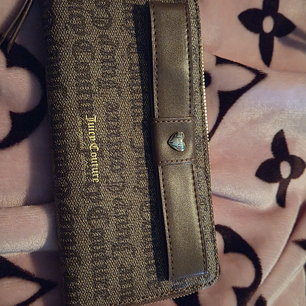 Juicy Couture Brown Zip-Around Wallet